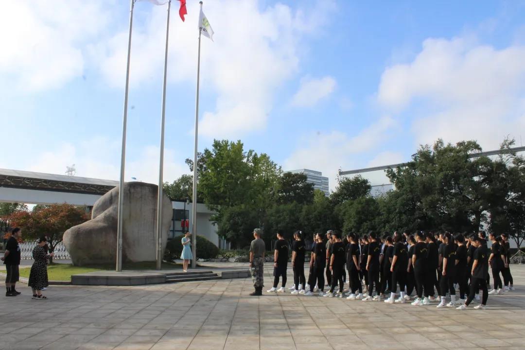 苏州评弹学校举行2021级新生军训动员大会
